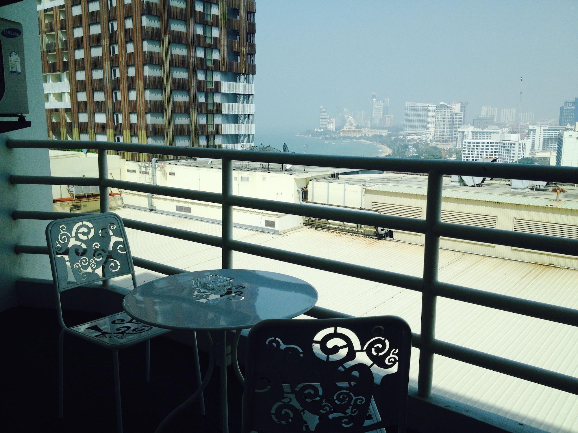 View Talay 6 Condominium By Honey 파타야 외부 사진